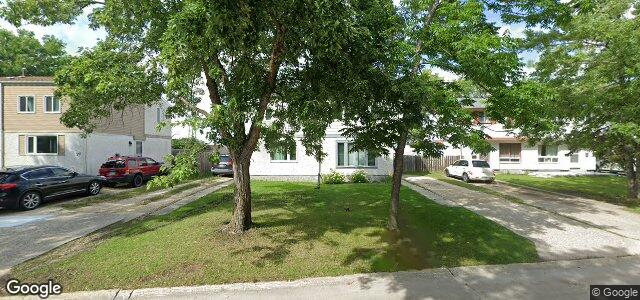 Larawan ng 231 Lake Ridge Road sa Winnipeg, Manitoba