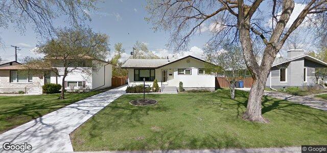 Larawan ng 240 Doran Bay sa Winnipeg, Manitoba