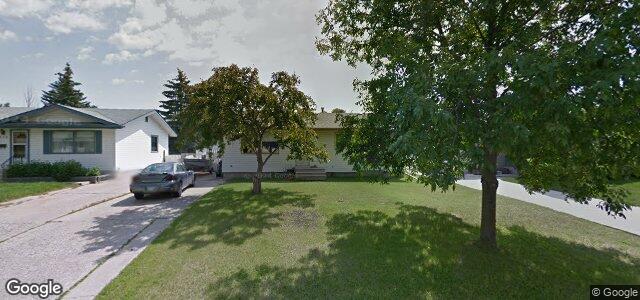 Larawan ng 276 Lake Ridge Road sa Winnipeg, Manitoba