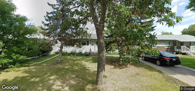 Larawan ng 296 Lake Ridge Road sa Winnipeg, Manitoba