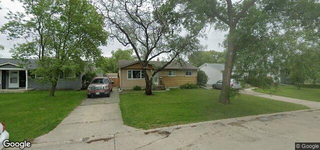 Larawan ng 31 Bissett Crescent sa Winnipeg, Manitoba