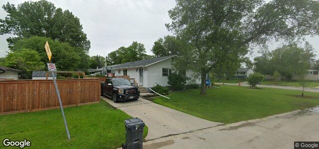 Larawan ng 31 Hedges Bay sa Winnipeg, Manitoba