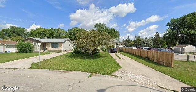 Larawan ng 31 Risbey Crescent sa Winnipeg, Manitoba