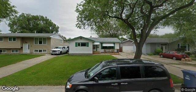 Larawan ng 31 Rogan Drive sa Winnipeg, Manitoba