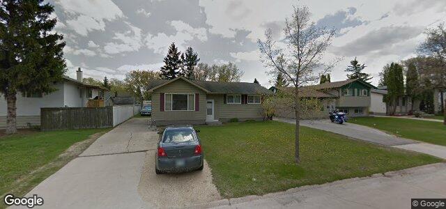 Larawan ng 32 Deerhorn Lane sa Winnipeg, Manitoba