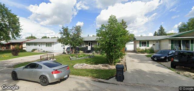 Larawan ng 35 Nemy Crescent sa Winnipeg, Manitoba