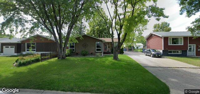 Larawan ng 38 Ashern Road sa Winnipeg, Manitoba