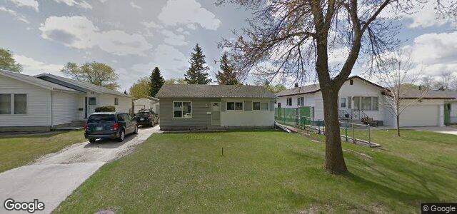Larawan ng 38 Carberry Crescent sa Winnipeg, Manitoba