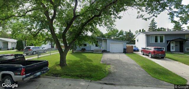 Larawan ng 38 Deloraine Drive sa Winnipeg, Manitoba