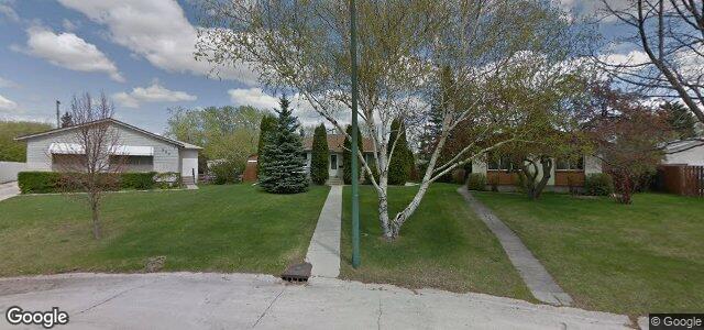 Larawan ng 382 Hillary Crescent sa Winnipeg, Manitoba