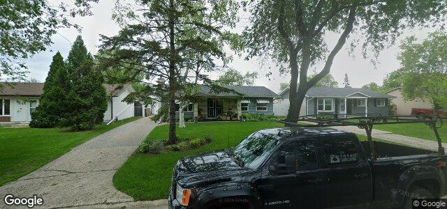 Larawan ng 39 Bissett Crescent sa Winnipeg, Manitoba