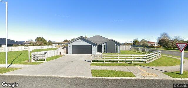 Larawan ng 39 Costello Drive sa Winnipeg, Manitoba