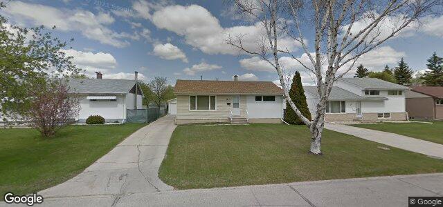 Larawan ng 396 Hillary Crescent sa Winnipeg, Manitoba