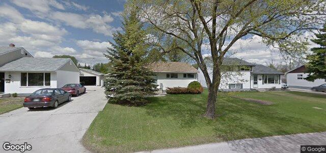 Larawan ng 404 Hillary Crescent sa Winnipeg, Manitoba