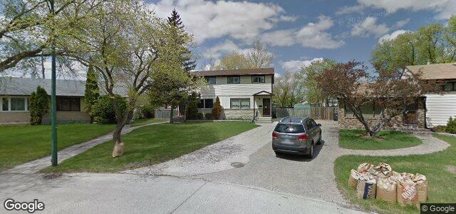 Larawan ng 418 Hillary Crescent sa Winnipeg, Manitoba