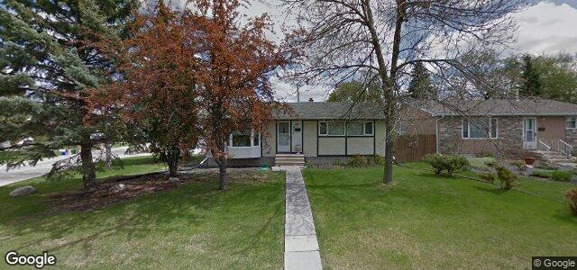 Larawan ng 421 Hillary Crescent sa Winnipeg, Manitoba