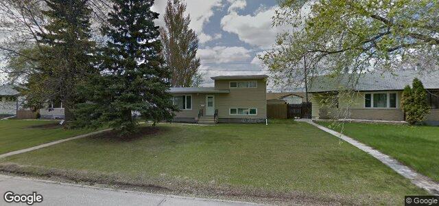 Larawan ng 422 Hillary Crescent sa Winnipeg, Manitoba