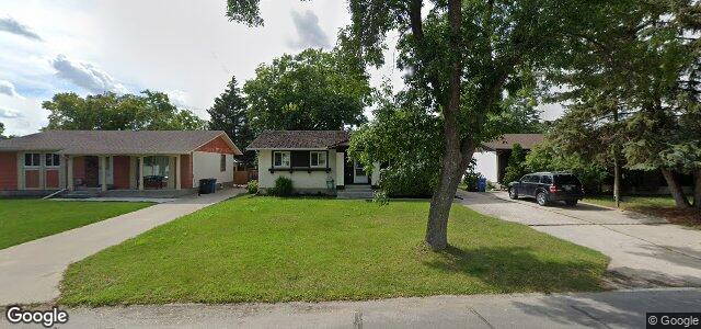 Larawan ng 43 Sabine Crescent sa Winnipeg, Manitoba