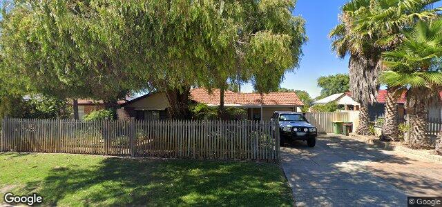 Larawan ng 44 South Lake Drive sa Winnipeg, Manitoba