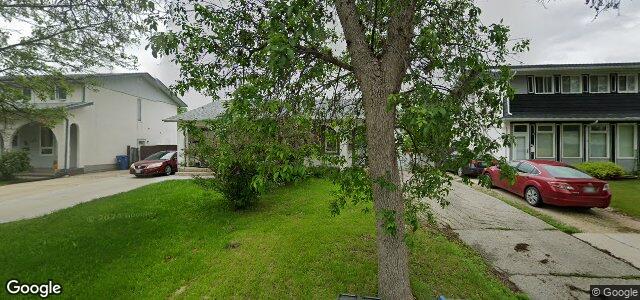 Larawan ng 45 Costello Drive sa Winnipeg, Manitoba