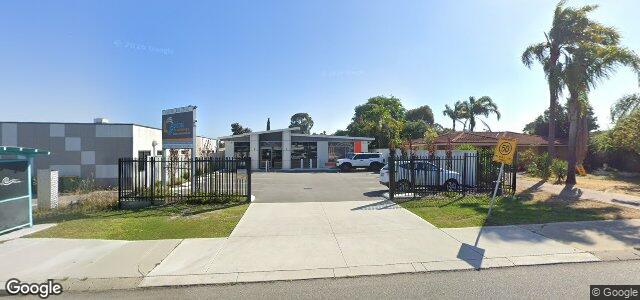 Larawan ng 5 South Lake Drive sa Winnipeg, Manitoba