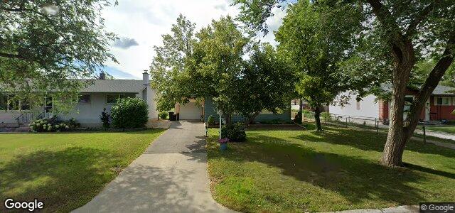 Larawan ng 50 Normandy Drive sa Winnipeg, Manitoba