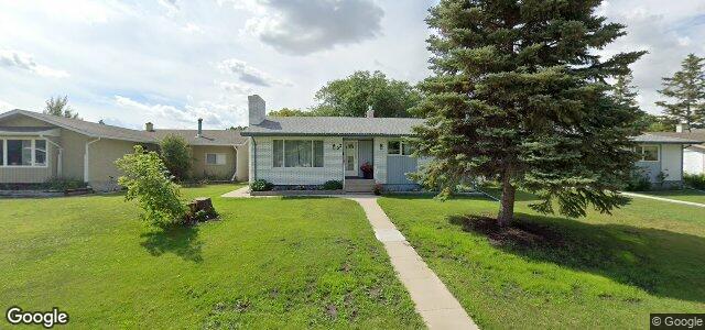 Larawan ng 52 Risbey Crescent sa Winnipeg, Manitoba