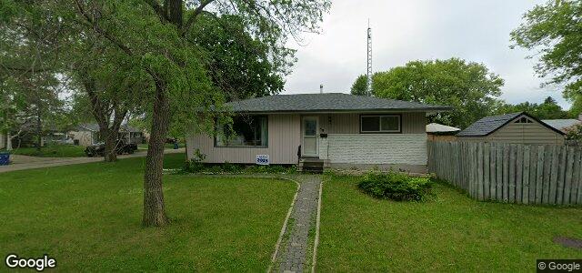 Larawan ng 58 Bissett Crescent sa Winnipeg, Manitoba