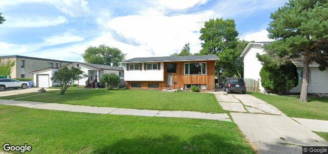 Larawan ng 59 Voyageur Avenue sa Winnipeg, Manitoba