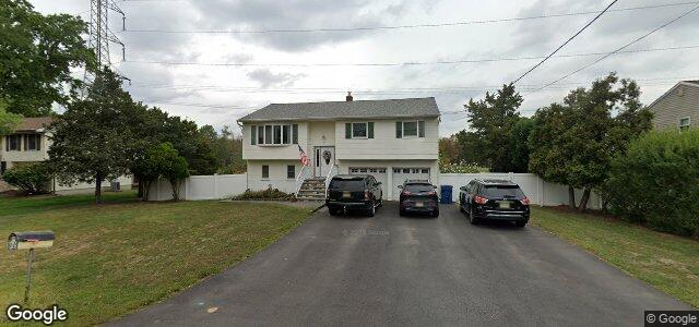 Larawan ng 63 Normandy Drive sa Winnipeg, Manitoba