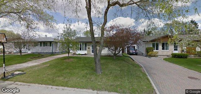 Larawan ng 65 Carberry Crescent sa Winnipeg, Manitoba