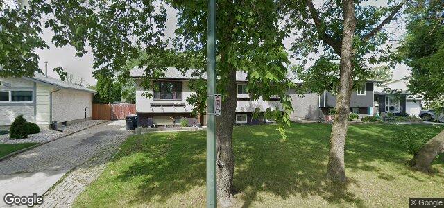 Larawan ng 68 Galbraith Crescent sa Winnipeg, Manitoba