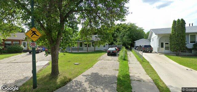 Larawan ng 68 Lake Ridge Road sa Winnipeg, Manitoba