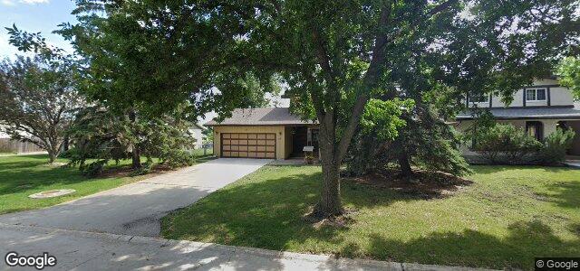 Photo of 69 Galbraith Crescent in Winnipeg, Manitoba