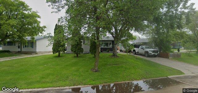 Larawan ng 7 Bissett Crescent sa Winnipeg, Manitoba