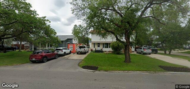 Larawan ng 71 Lumsden Avenue sa Winnipeg, Manitoba
