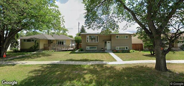 Larawan ng 715 Cavalier Drive sa Winnipeg, Manitoba