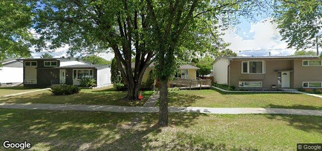 Larawan ng 719 Cavalier Drive sa Winnipeg, Manitoba