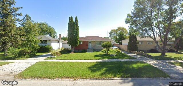 Larawan ng 725 Buchanan Boulevard sa Winnipeg, Manitoba