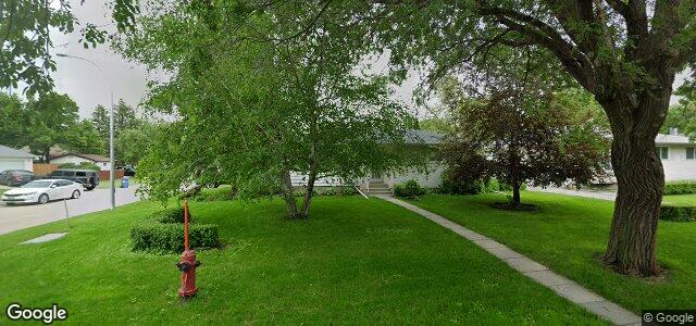 Larawan ng 73 Bellavista Crescent sa Winnipeg, Manitoba