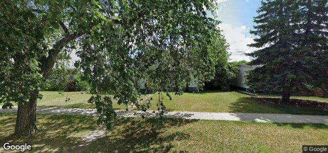 Larawan ng 743 Cavalier Drive sa Winnipeg, Manitoba