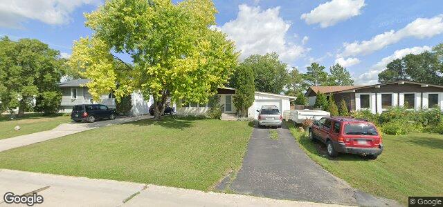 Larawan ng 75 Risbey Crescent sa Winnipeg, Manitoba