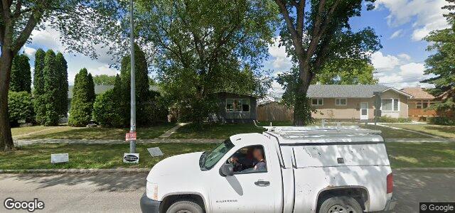 Larawan ng 760 Cavalier Drive sa Winnipeg, Manitoba