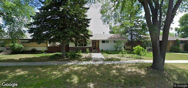 Larawan ng 805 Cavalier Drive sa Winnipeg, Manitoba
