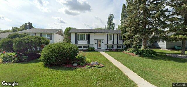 Larawan ng 84 Risbey Crescent sa Winnipeg, Manitoba
