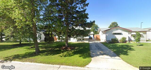 Larawan ng 88 Corbett Drive sa Winnipeg, Manitoba