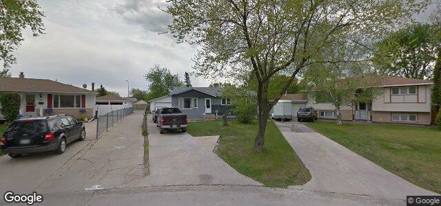 Larawan ng 90 Normandy Drive sa Winnipeg, Manitoba