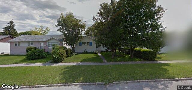 Larawan ng 909 Buchanan Boulevard sa Winnipeg, Manitoba