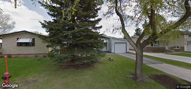 Larawan ng 93 Bellavista Crescent sa Winnipeg, Manitoba