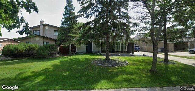 Photo of 93 Galbraith Crescent in Winnipeg, Manitoba